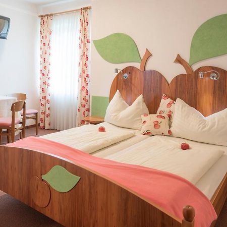 Puch bei Weiz Wirtshaus Meissl מראה חיצוני תמונה